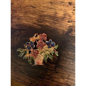 Beautiful Violets in a Woven Basket Pin Brooch Pink Blue Faux Gold Dressy EUC
